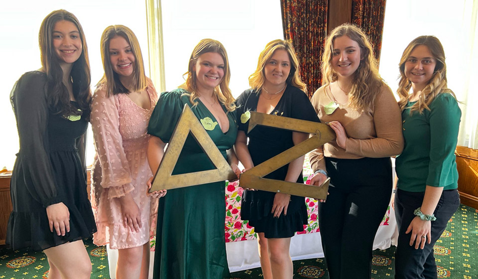 DZ girls cover photo