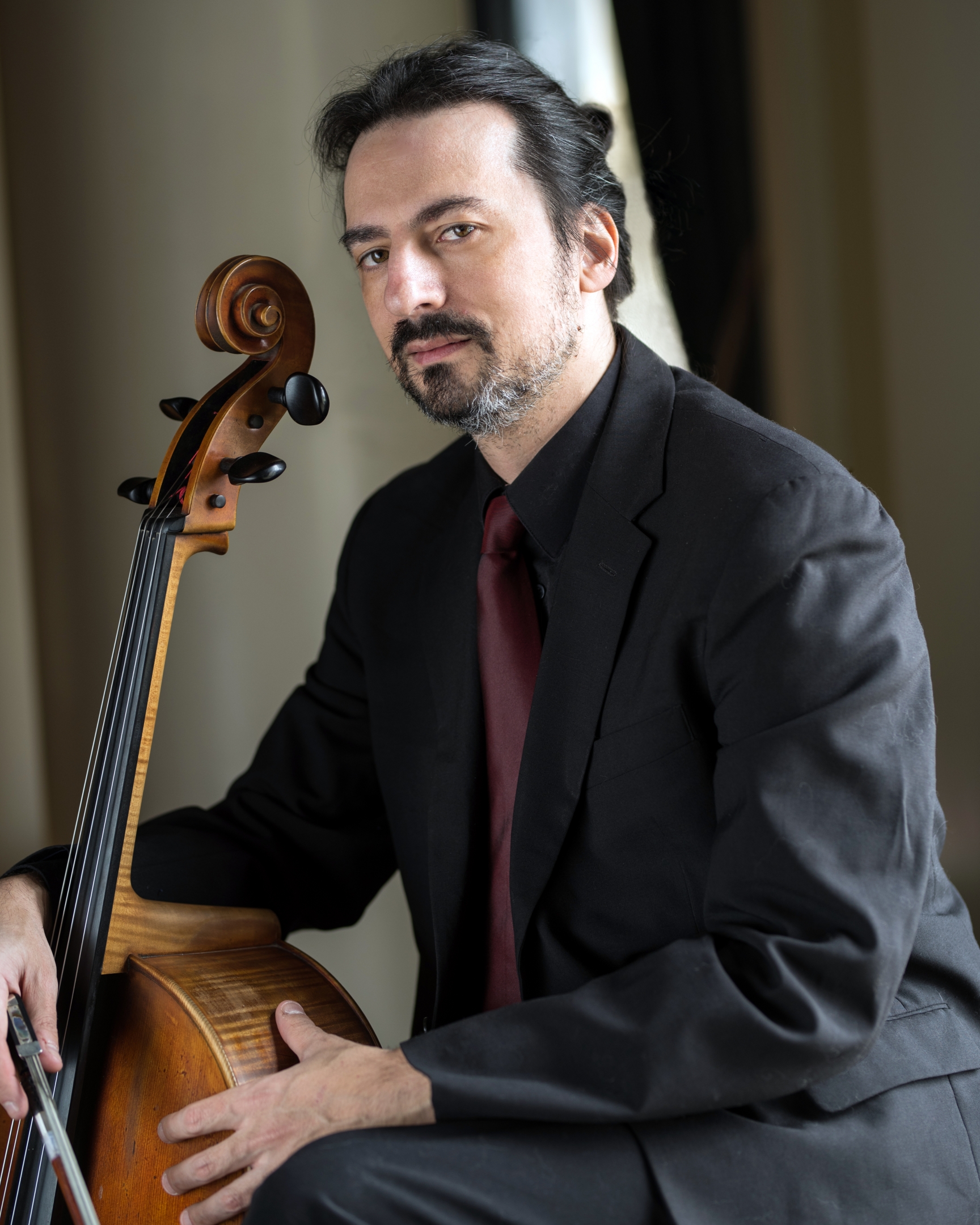 Kivi Cahn-Lipman