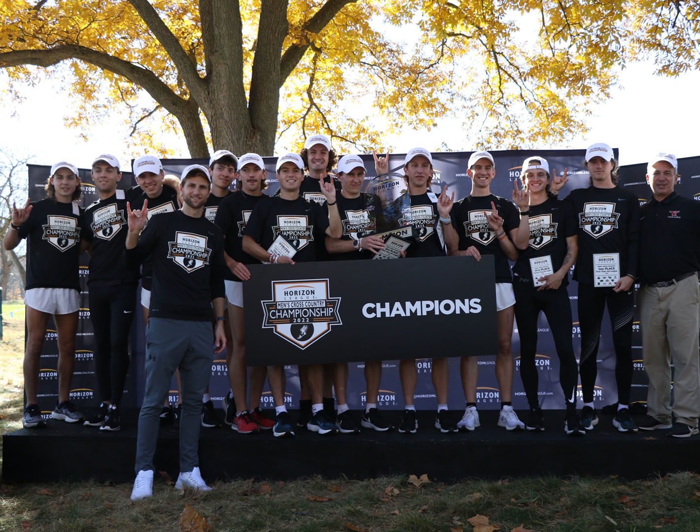 Men's Cross Country - Horizon League Champions