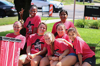 Move-in Crew Volunteers