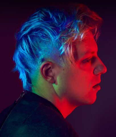 Robert DeLong headshot 