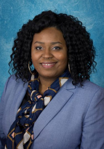 May-Tia_-portrait.jpg
