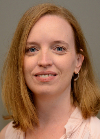 English professor at YSU Nicole Pettitt headshot